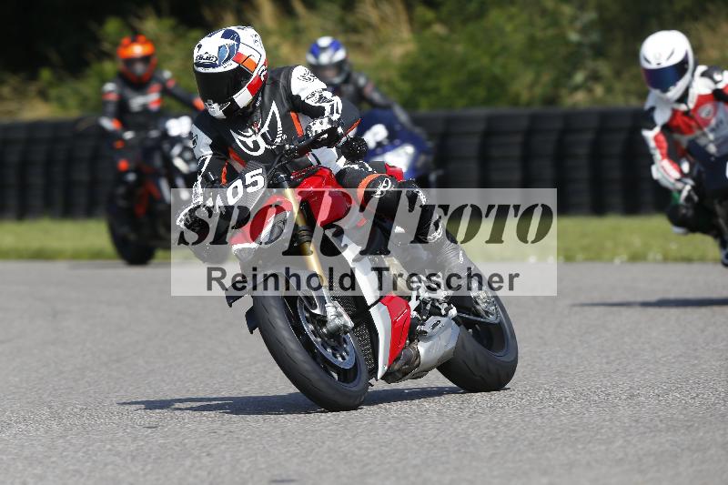 /Archiv-2025/26 11.06.2025 Peter Studer have fun ADR/Gruppe blau/105